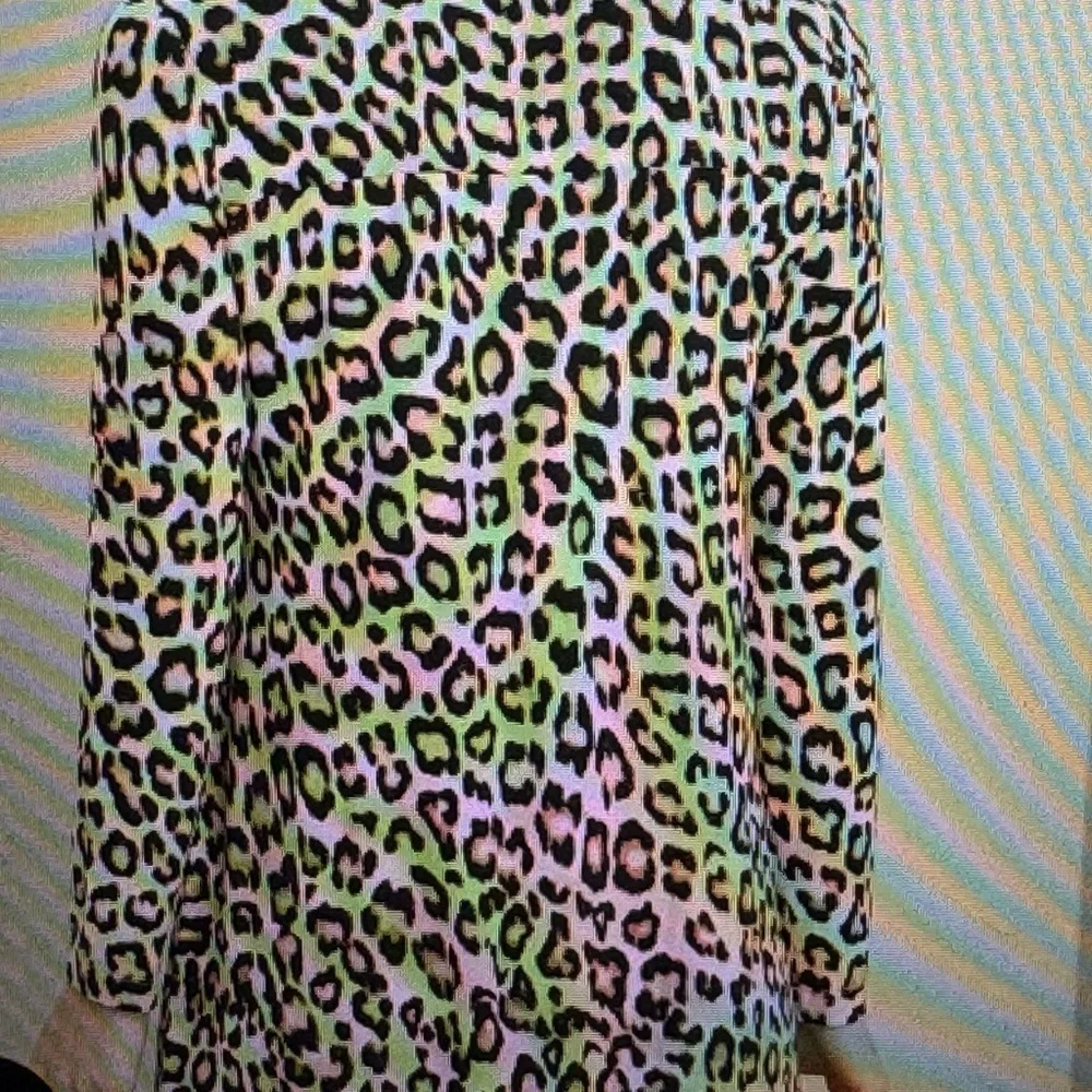 NWT  SOMA +Chico's Tan & Black Animal Print Cool Night Sleepshirt size L - Picture 2 of 5